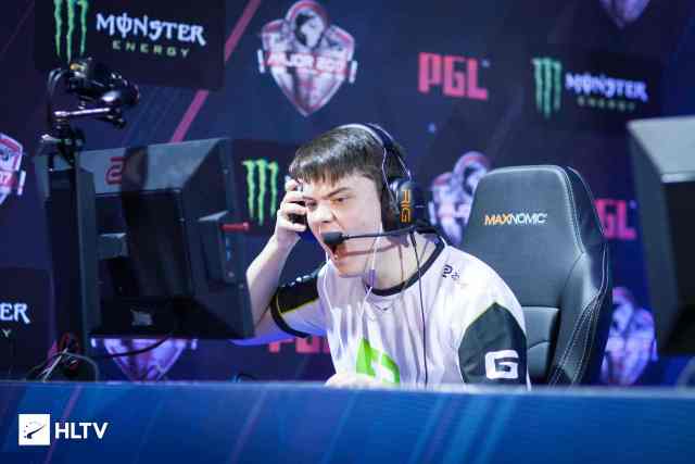 争取荣誉的 争取荣誉的