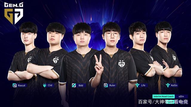 一脚传球与 一脚传球与