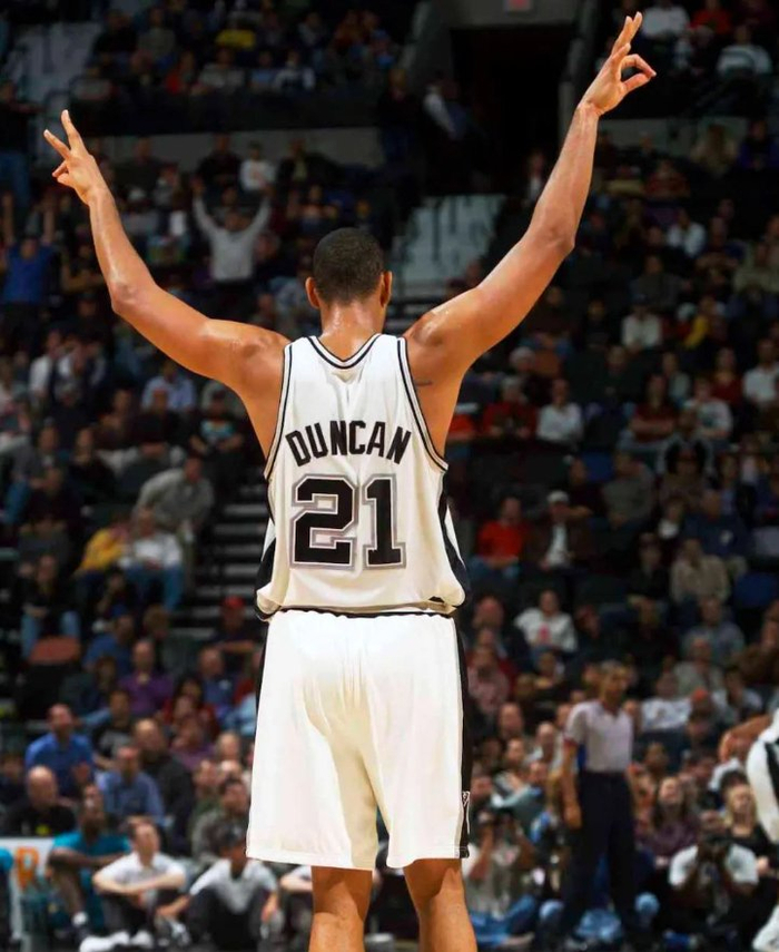 体现他对配 体现他对配