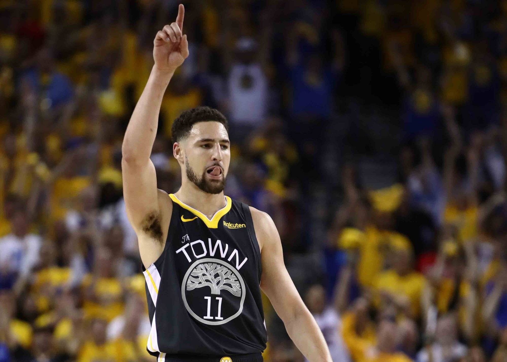 外援使用受 外援使用受